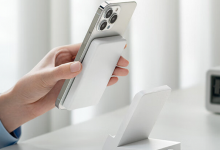 Фото - 2 в 1: представлена беспроводная магнитная зарядка и внешний аккумулятор Xiaomi для iPhone