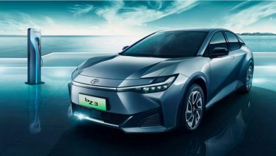 Фото - Снаружи – чуть крупнее Corolla, внутри – просторнее Camry. Toyota представила электрический седан bZ3