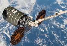 Фото - Американский грузовой космический корабль Cygnus стартует сегодня к МКС. В будущем NASA планирует использовать его двигатели для коррекции орбиты станции